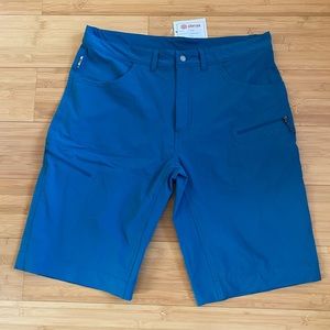 Sherpa Banepa Shorts NWT hiking size large men’s teal